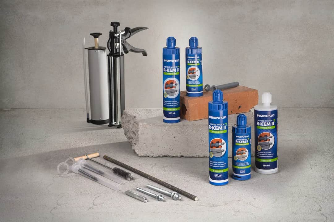 Kotwy chemiczne Fischer katalog - najlepsze rozwiązania mocowania dla budownictwa