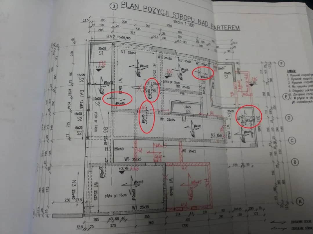 Schemat zbrojenia stropu - Kluczowe informacje i rysunki techniczne