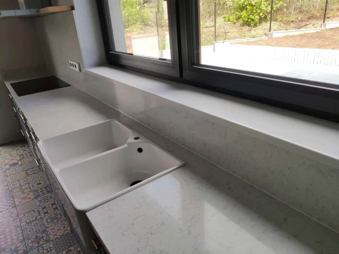 Konglomerat kwarcowy Białystok – najlepsze oferty i lokalni producenci