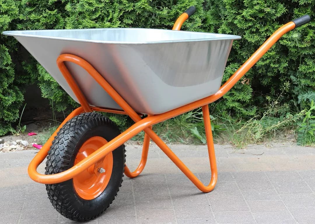 Jak wygląda taczka? Kluczowe cechy i różne modele do wyboru