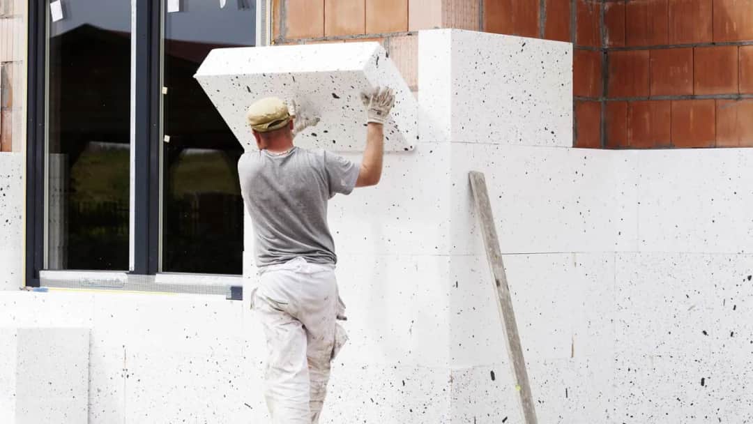 Ile za przyklejenie styropianu? Sprawdź, aby uniknąć wysokich kosztów