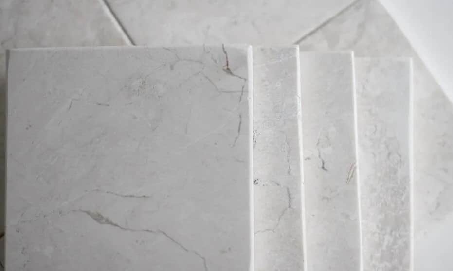 Ceny konglomeratu marmurowego w Polsce - co warto wiedzieć przed zakupem