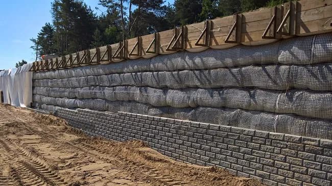 Grunt zbrojony: Jak technologia zmienia budownictwo i oszczędza koszty